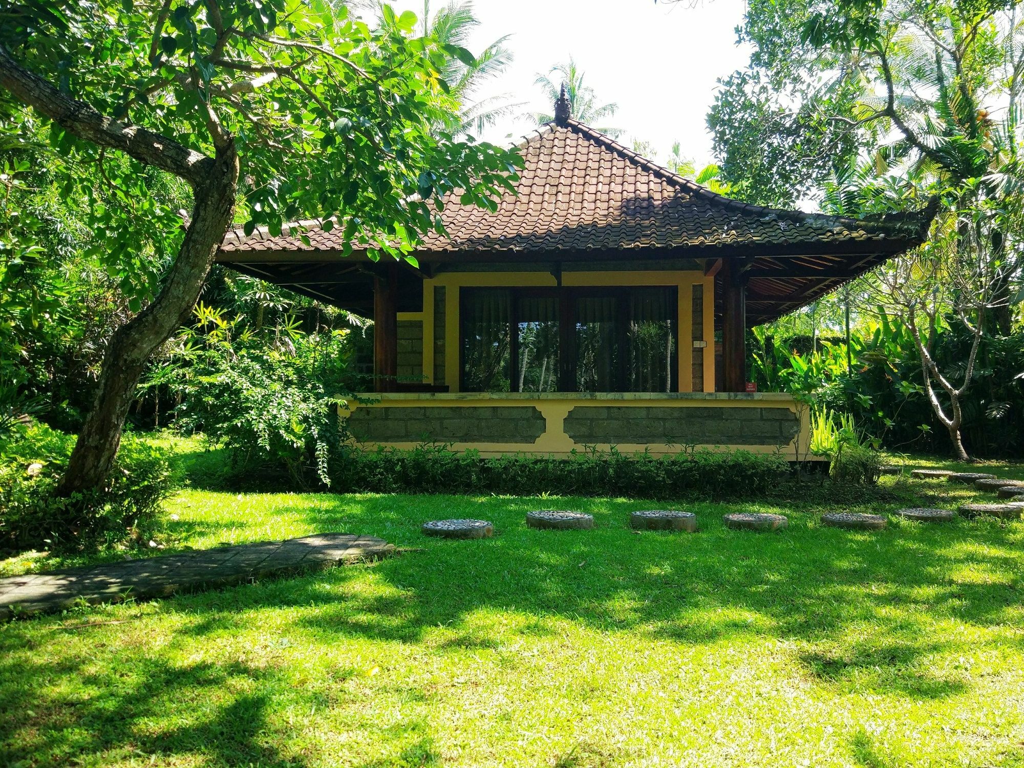 Gajah Mina Beach Resort Selemadeg  Bagian luar foto
