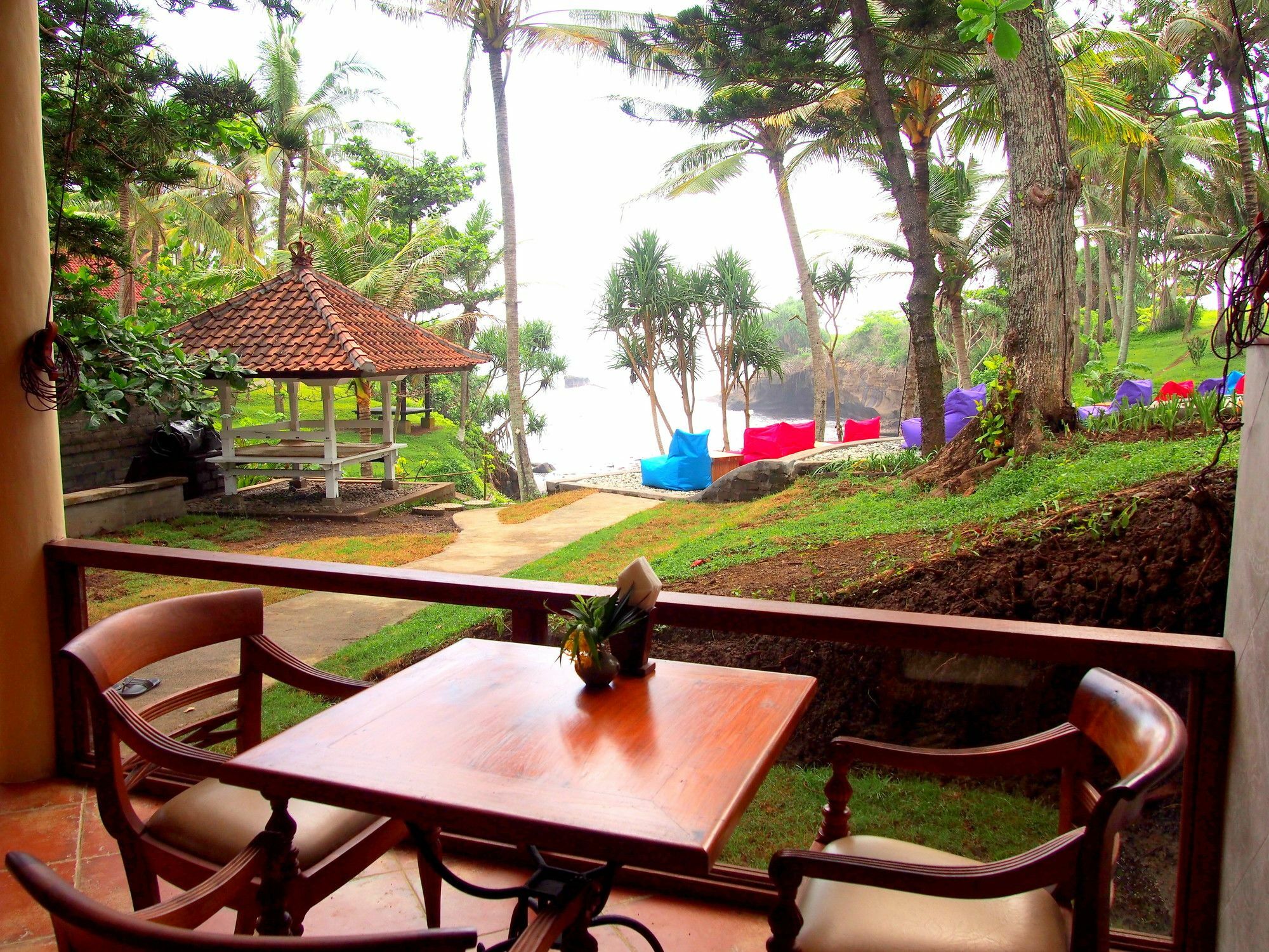 Gajah Mina Beach Resort Selemadeg  Bagian luar foto